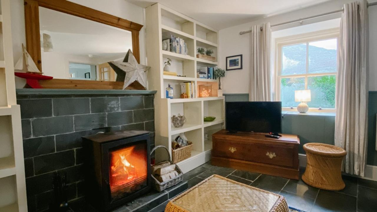 Old Pier Cottage Tarbert Tarbert  Eksteriør billede